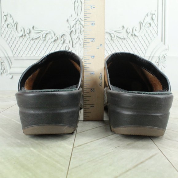 *Sanita Brown Leather Slip Resistant Antistatic Slip-On Mule Clogs US 11 - Picture 2 of 4